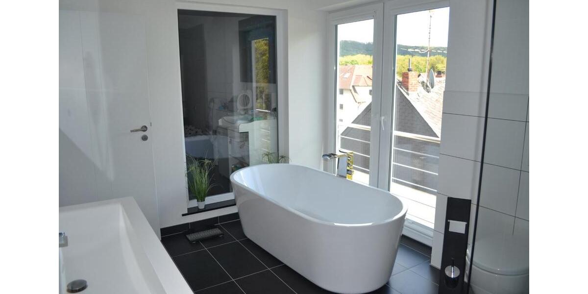 Dachgeschoßwohnung Mendig - 3 Zimmer, 108 m&sup2;, 1.250&euro; | Angebot:26023350