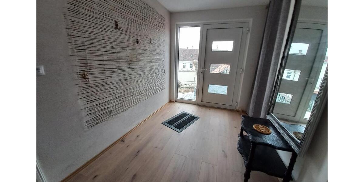 Wohnen auf Zeit Rhodt unter Rietburg - 1 Zimmer, 15 m&sup2;, 420&euro; | Angebot:25645535