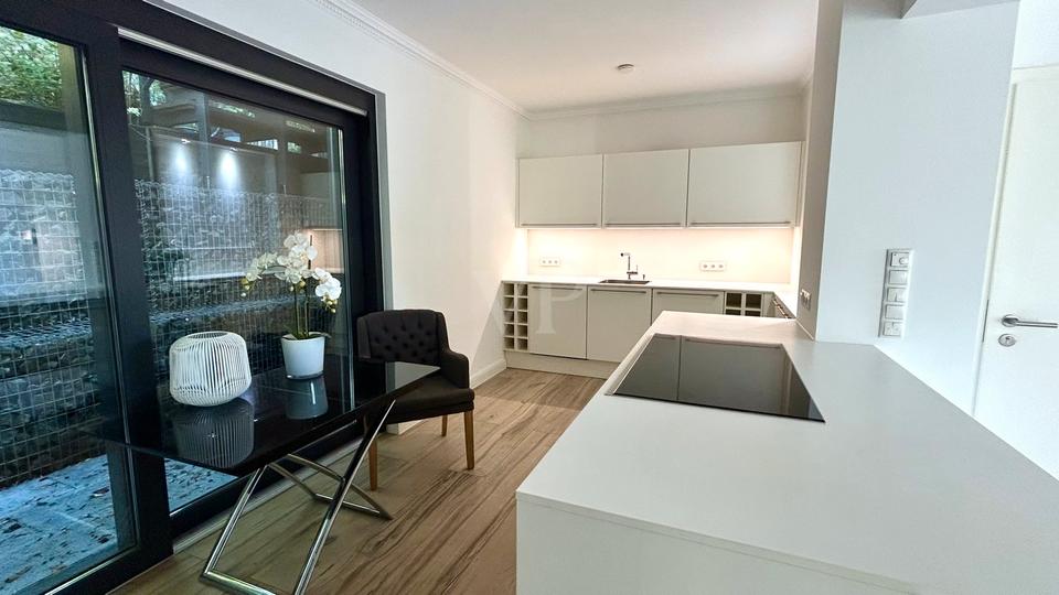 Maisonettenwohnung Siegen - 5 Zimmer, 192 m&sup2;, 2.400&euro; | Angebot:22169156