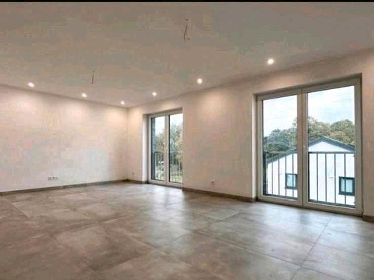 Hochparterre Aldenhoven - 4 Zimmer, 170 m&sup2;, 1.750&euro; | Angebot:26023946