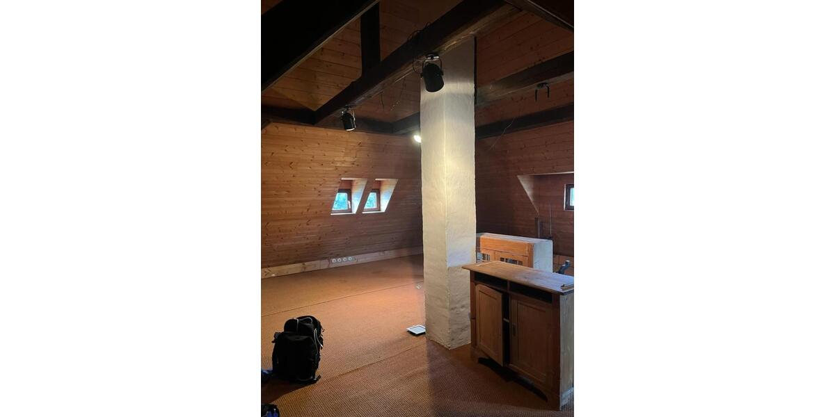 Einfamilienhaus Stuttgart Botnang - 5 Zimmer, 150 m&sup2;, 2.100&euro; | Angebot:24868941