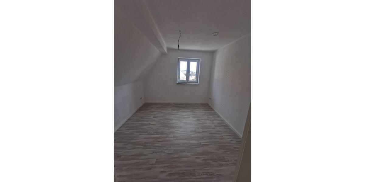Einfamilienhaus Wertingen - 6 Zimmer, 135 m&sup2;, 1.650&euro; | Angebot:26017015