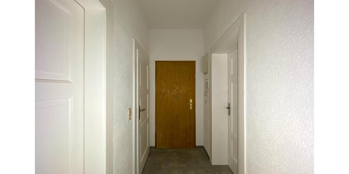 Etagenwohnung Naumburg (Saale) - 3 Zimmer, 73 m&sup2;, 510&euro; | Angebot:24523505