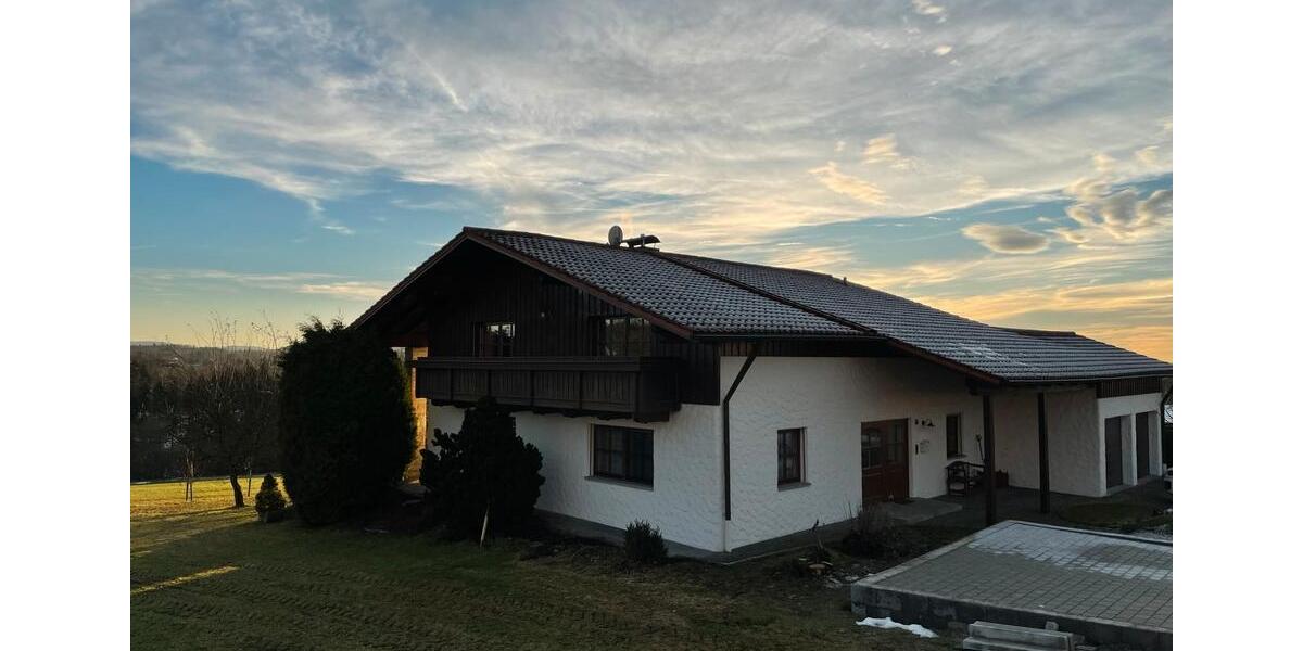 Etagenwohnung Hutthurm - 3.5 Zimmer, 105 m&sup2;, 790&euro; | Angebot:26022286