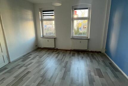 Großzügige 4-Raum-Wohnung zu vermieten 4 zimmer
