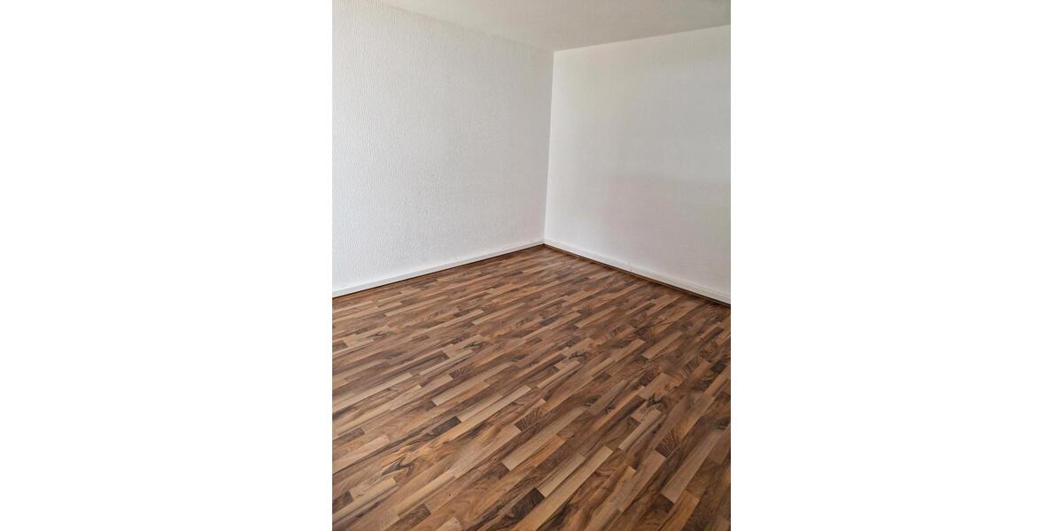 Erdgeschoßwohnung Selters (Westerwald) - 2.5 Zimmer, 80 m&sup2;, 600&euro; | Angebot:26042119