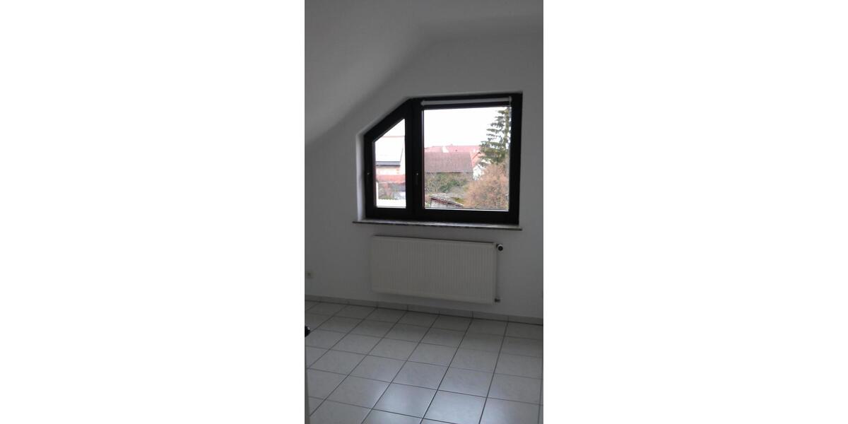 Dachgeschoßwohnung Pfungstadt - 3 Zimmer, 91 m&sup2;, 1.100&euro; | Angebot:26645379