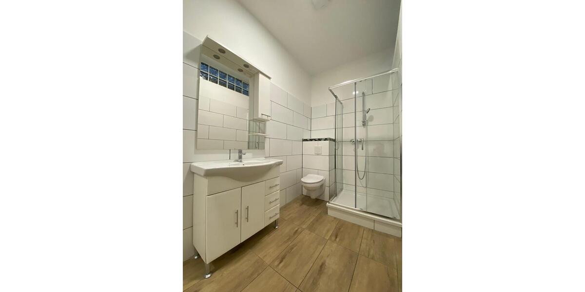 Wohnen auf Zeit Waldkirch - 1 Zimmer, 10 m&sup2;, 565&euro; | Angebot:25516660