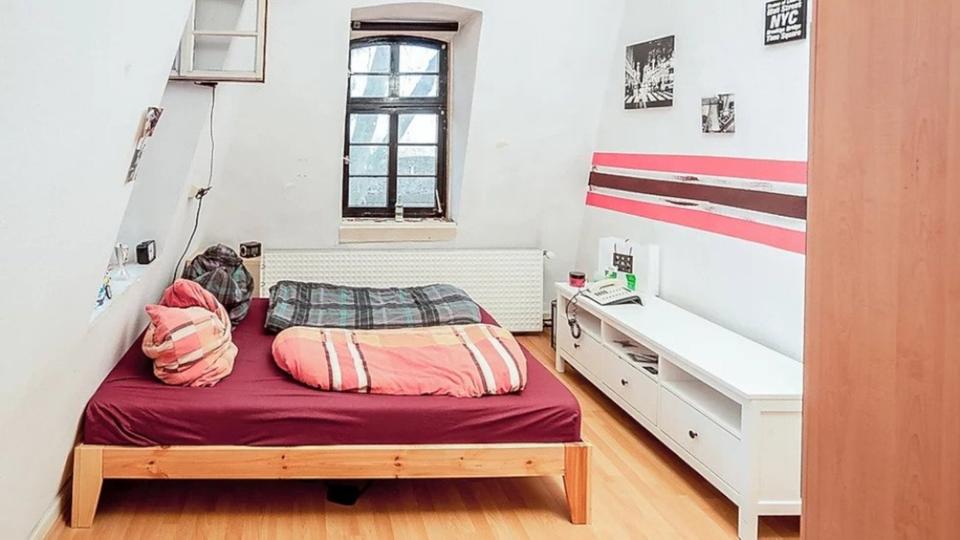Wohnen auf Zeit Friedberg (Hessen) - 6 Zimmer, 20 m&sup2;, 200&euro; | Angebot:21534683