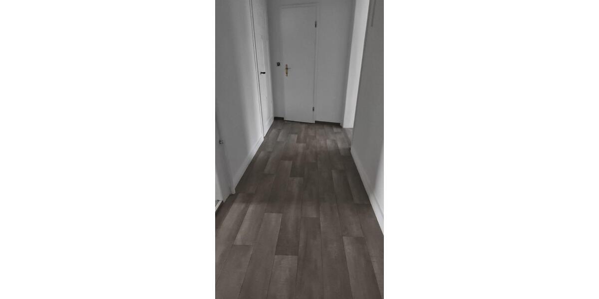 Dachgeschoßwohnung Weißenfels - 2 Zimmer, 59 m&sup2;, 340&euro; | Angebot:23907620
