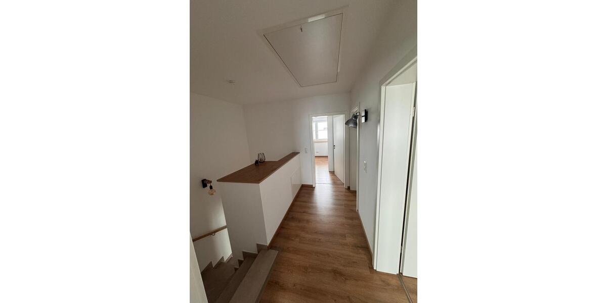 Doppelhaushälfte Landau an der Isar - 5 Zimmer, 120 m&sup2;, 1.450&euro; | Angebot:25054475