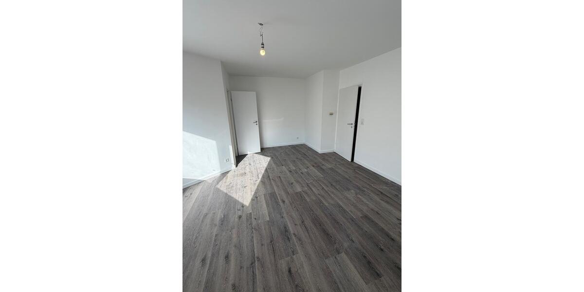 Etagenwohnung Wuppertal Unterbarmen - 1 Zimmer, 30 m&sup2;, 500&euro; | Angebot:26367902