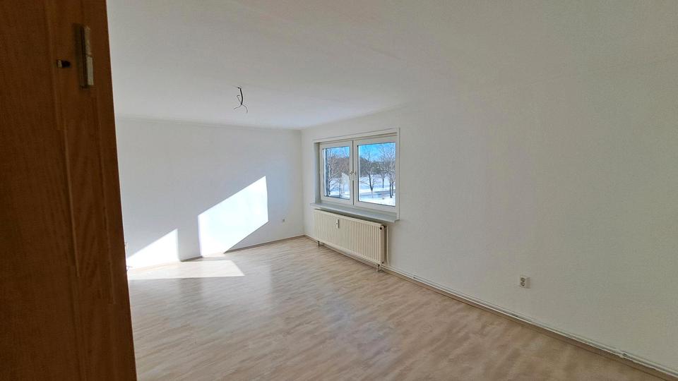 Dachgeschoßwohnung Lützow - 4 Zimmer, 78 m&sup2;, 800&euro; | Angebot:25171670