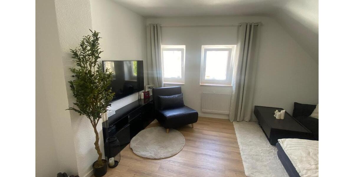Dachgeschoßwohnung Wuppertal Lichtenplatz - 2 Zimmer, 59 m&sup2;, 625&euro; | Angebot:26184753