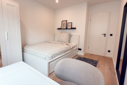 Wohnen auf Zeit Grünwald - 3 Zimmer, 80 m&sup2;, 685&euro; | Angebot:24605222