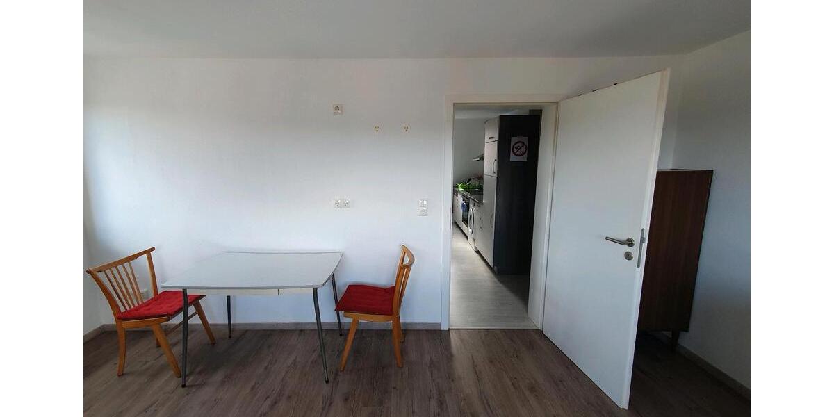Dachgeschoßwohnung Gundelfingen an der Donau - 1 Zimmer, 16 m&sup2;, 320&euro; | Angebot:24017773