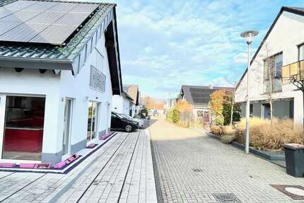 Haus Köln Rodenkirchen - 4 Zimmer, 160 m&sup2;, 3.200&euro; | Angebot:26647697