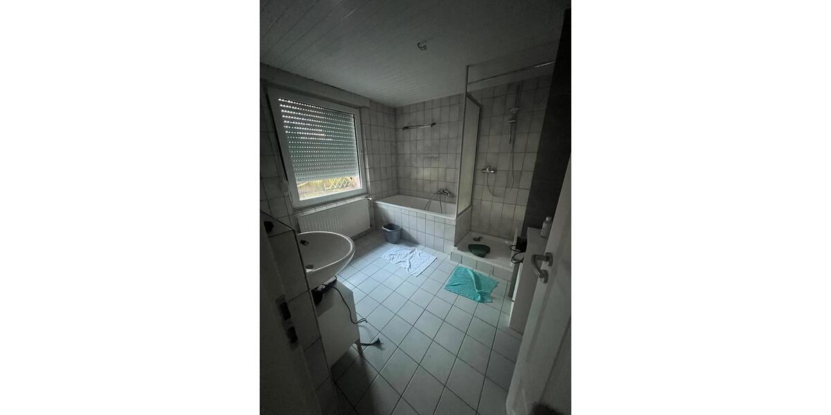 Erdgeschoßwohnung Grefrath - 3.5 Zimmer, 97 m&sup2;, 985&euro; | Angebot:26168987