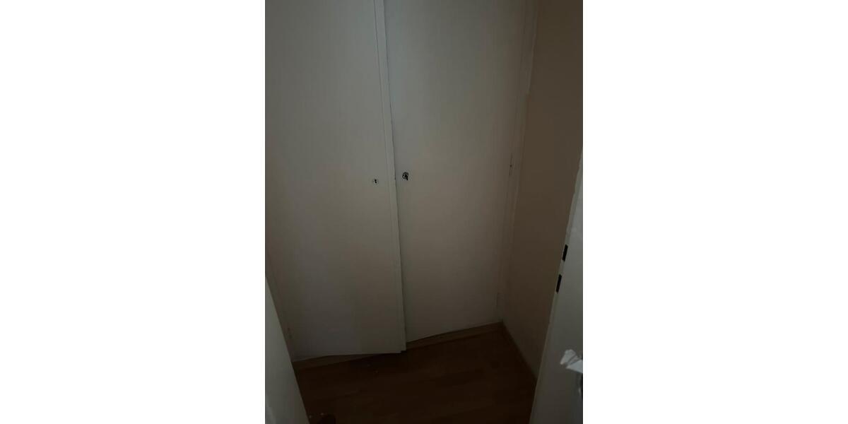 Etagenwohnung Wuppertal - 1 Zimmer, 37 m&sup2;, 520&euro; | Angebot:26512075