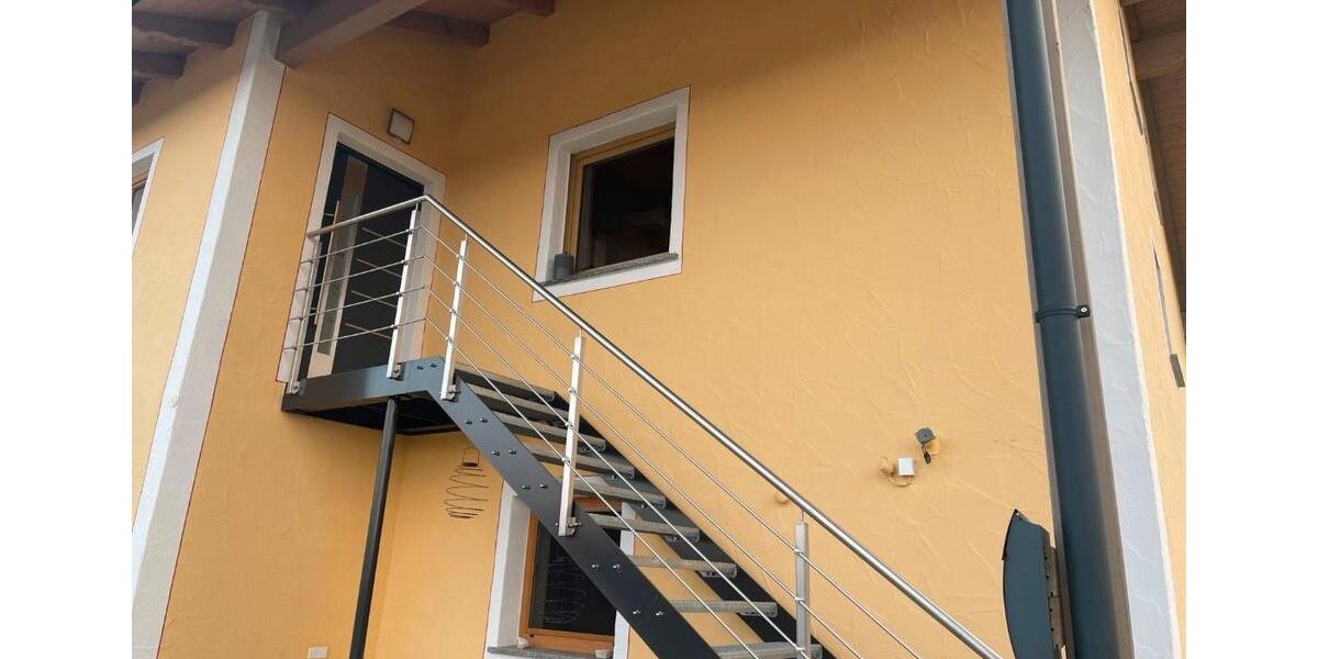 Etagenwohnung Schöfweg - 4 Zimmer, 130 m&sup2;, 800&euro; | Angebot:26367728
