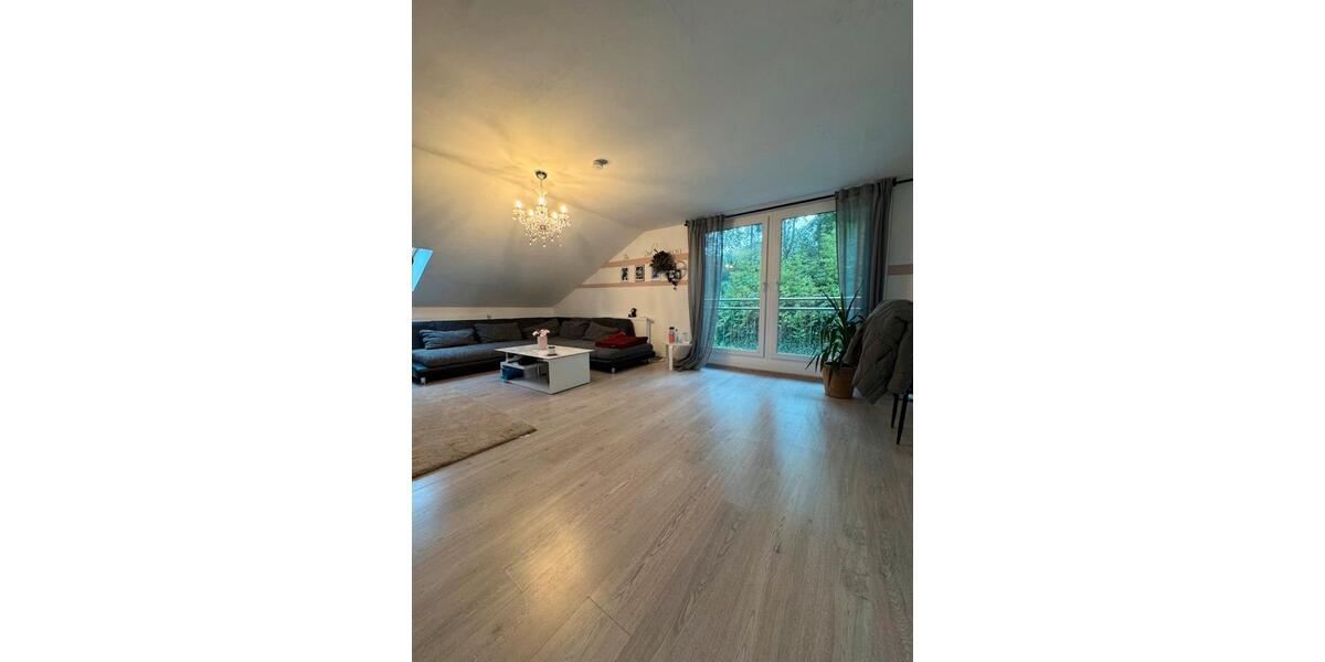 Dachgeschoßwohnung Schelklingen - 2.5 Zimmer, 80 m&sup2;, 650&euro; | Angebot:26695033