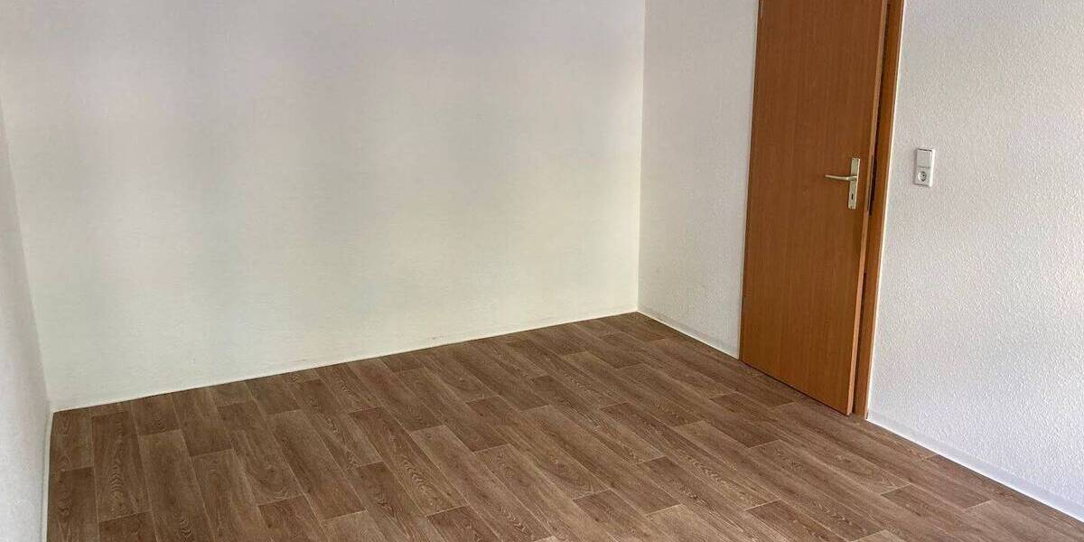 Etagenwohnung Gera Innenstadt - 2 Zimmer, 54 m&sup2;, 345&euro; | Angebot:26805904