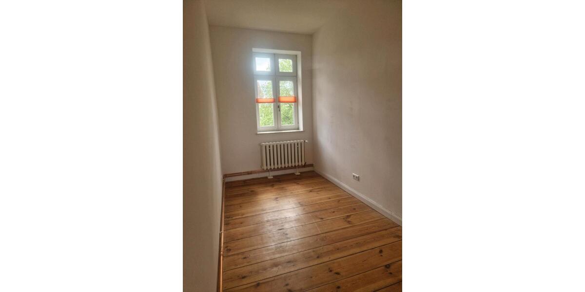Etagenwohnung Templin - 4 Zimmer, 98 m&sup2;, 1.050&euro; | Angebot:26496212