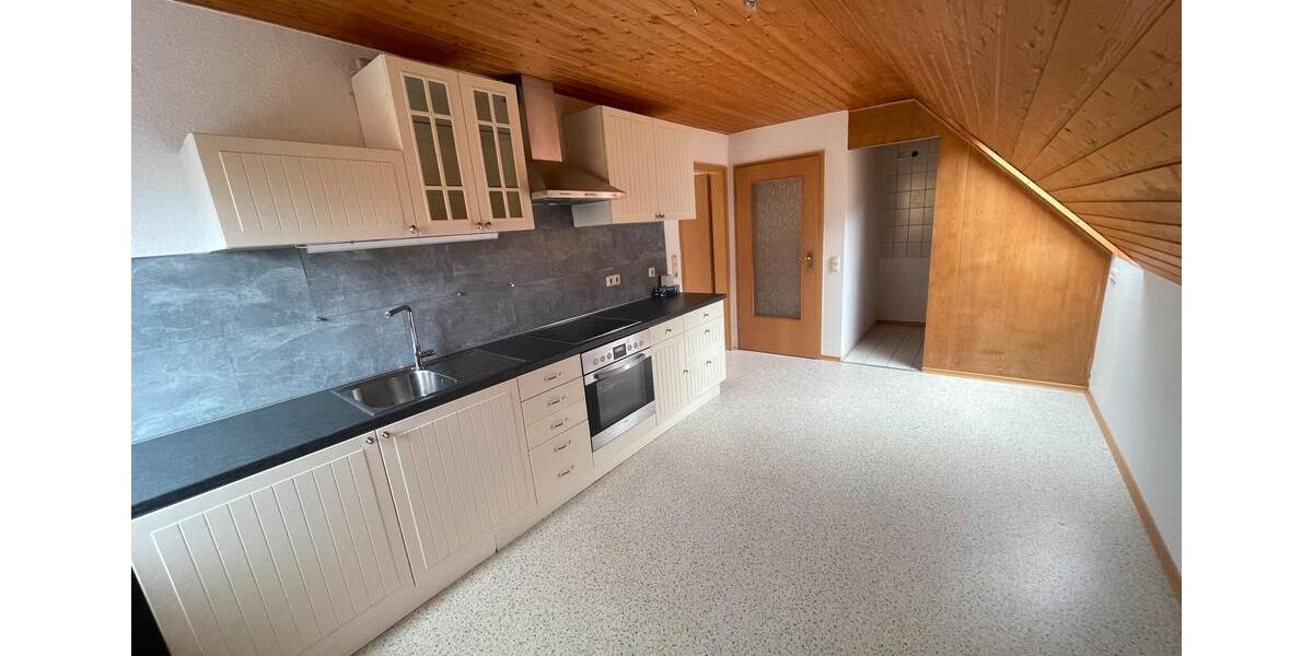 Dachgeschoßwohnung Wiesentheid - 2.5 Zimmer, 42 m&sup2;, 475&euro; | Angebot:25634196