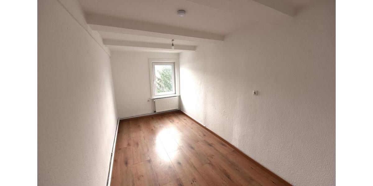 Etagenwohnung Bad Gandersheim - 4 Zimmer, 120 m&sup2;, 550&euro; | Angebot:24850215