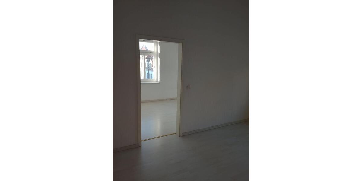 Etagenwohnung Radebeul - 4 Zimmer, 122 m&sup2;, 1.400&euro; | Angebot:25790617