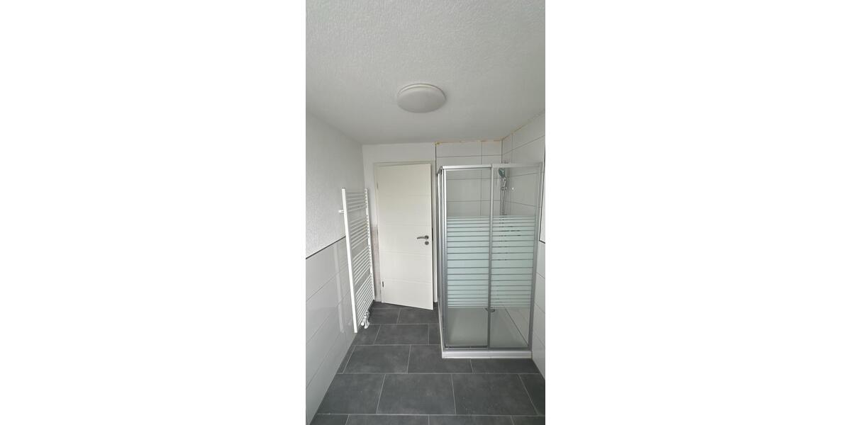 Erdgeschoßwohnung Breuna - 2 Zimmer, 73 m&sup2;, 750&euro; | Angebot:26639042