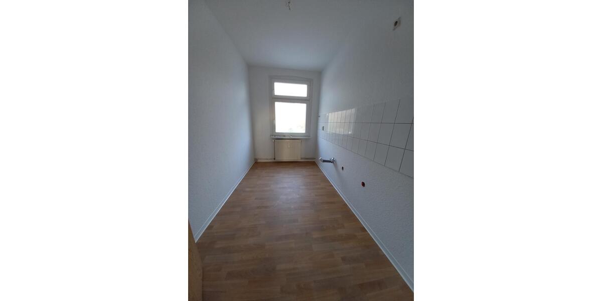 Etagenwohnung Demmin - 3 Zimmer, 59 m&sup2;, 400&euro; | Angebot:25901369
