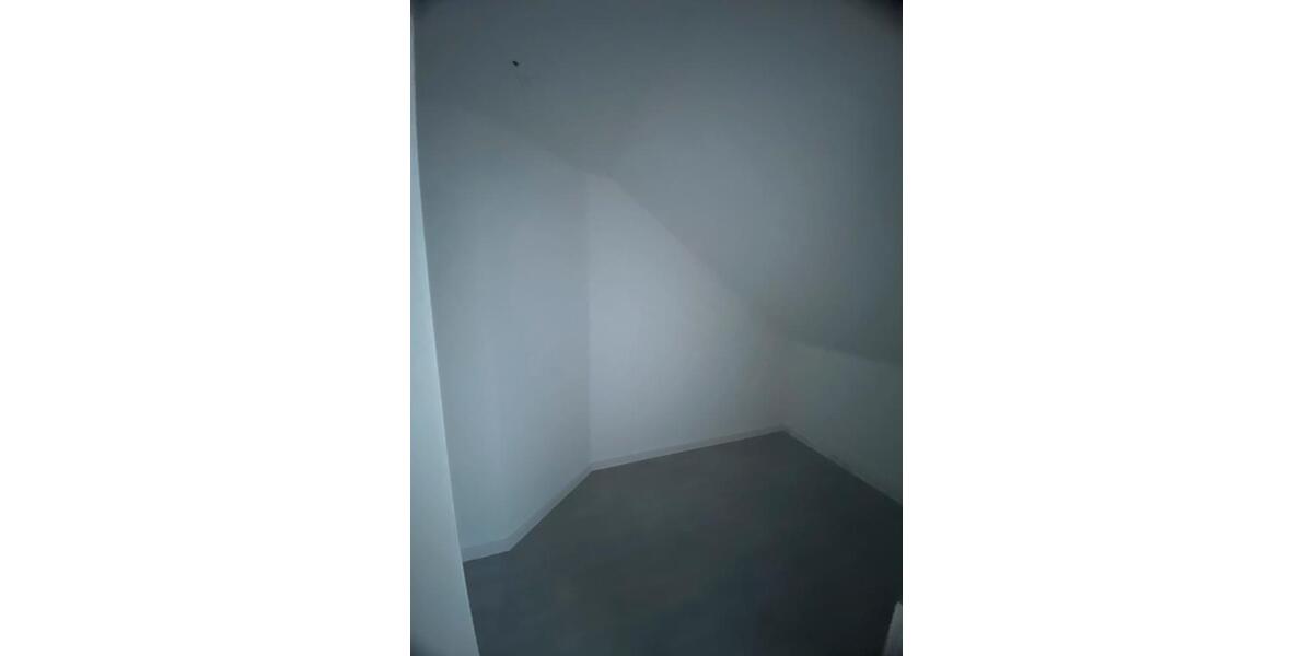 Dachgeschoßwohnung Büren - 4 Zimmer, 99 m&sup2;, 765&euro; | Angebot:24643844