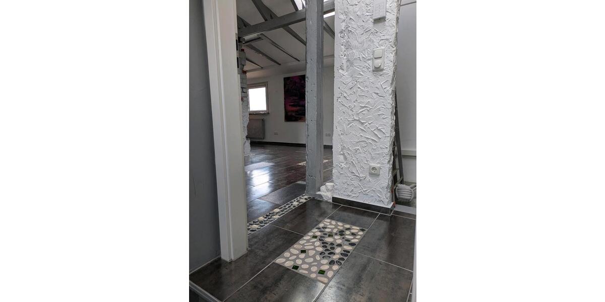 Dachgeschoßwohnung Bad Homburg vor der Höhe Gonzenheim - 2 Zimmer, 55 m&sup2;, 1.050&euro; | Angebot:26442725