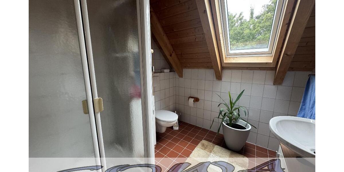 Stadtzentrum - Doppelhaushälfte mit 5,5 Zimmern und Garten in Neuburg zu vermieten - Ein Objekt von Ihrem Immobilienpartner SOWA Immobilien und Finanzen - Reihenhaus Neuburg | Angebot:26857949