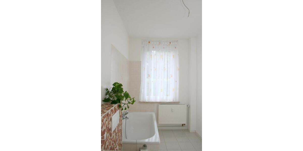 Erdgeschoßwohnung Gersdorf - 2 Zimmer, 57 m&sup2;, 300&euro; | Angebot:24627469