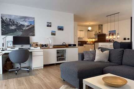 Wohnung Rosenheim Innenstadt - 3 Zimmer, 101 m&sup2;, 1.370&euro; | Angebot:27245564