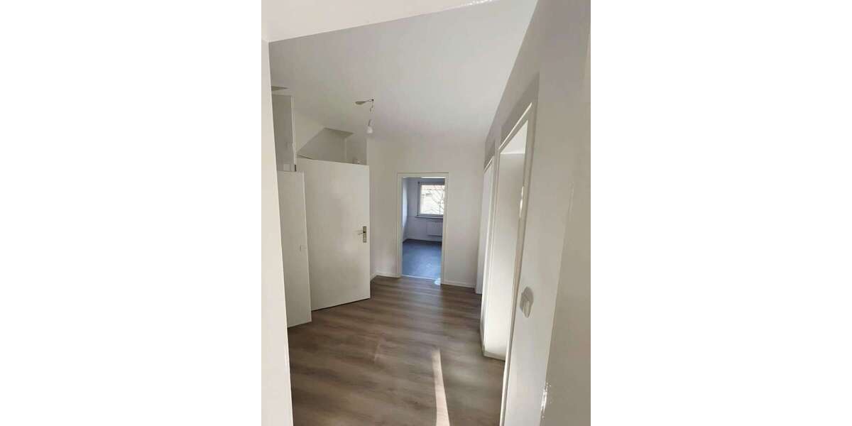 Etagenwohnung Duisburg Laar - 2 Zimmer, 60 m&sup2;, 540&euro; | Angebot:27278355