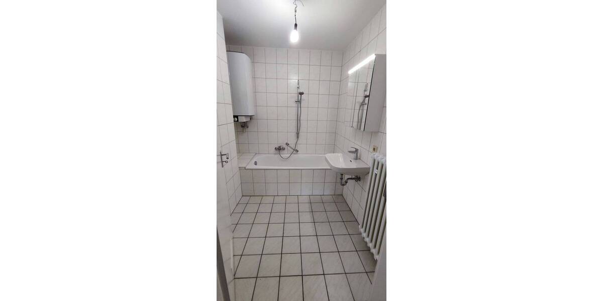Etagenwohnung Bad Kissingen - 2 Zimmer, 72 m&sup2;, 595&euro; | Angebot:26192272