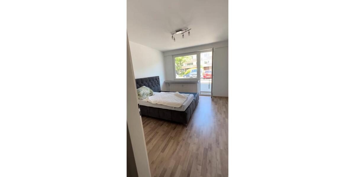 Etagenwohnung Wuppertal Cronenberg - 3 Zimmer, 72 m&sup2;, 903&euro; | Angebot:24804566