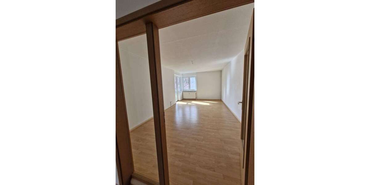 Etagenwohnung Stendal OT Uchtspringe Uchtspringe - 3 Zimmer, 82 m&sup2;, 453&euro; | Angebot:25257165