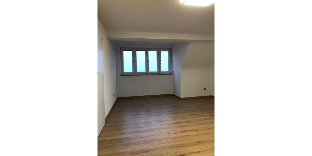 Dachgeschoßwohnung Ulm Söflingen - 2 Zimmer, 47 m&sup2;, 660&euro; | Angebot:26021497