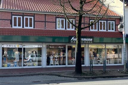 Wohnung Bergen - 4 Zimmer, 136 m&sup2;, 1.100&euro; | Angebot:25823995