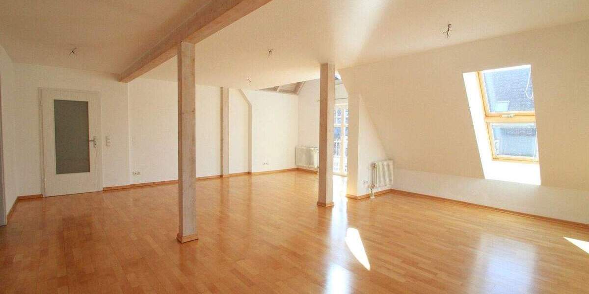 Etagenwohnung Thannhausen - 4 Zimmer, 103 m&sup2;, 950&euro; | Angebot:24555944