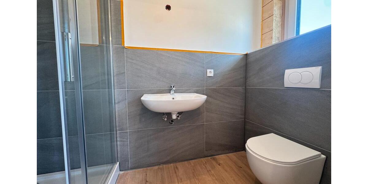 Etagenwohnung Westoverledingen - 5 Zimmer, 110 m&sup2;, 1.150&euro; | Angebot:26697968