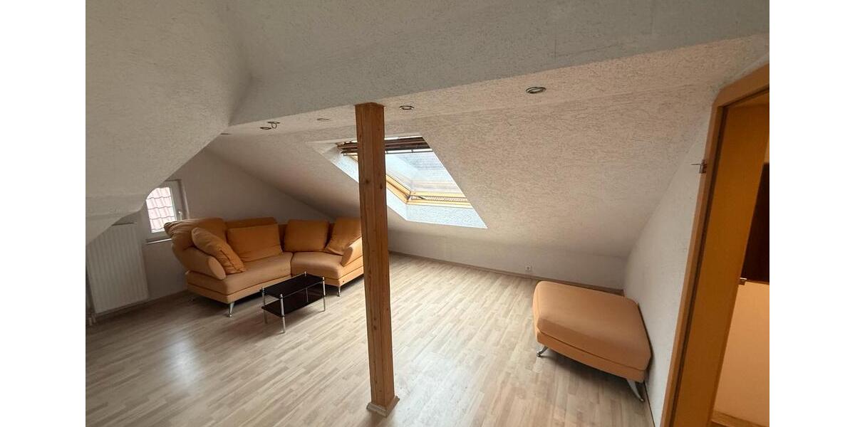 Dachgeschoßwohnung Illingen - 2 Zimmer, 68 m&sup2;, 550&euro; | Angebot:26565137