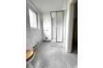 Frisch renovierte 4-Zi.-DG-Whg. mit Tageslichtbad zimmer