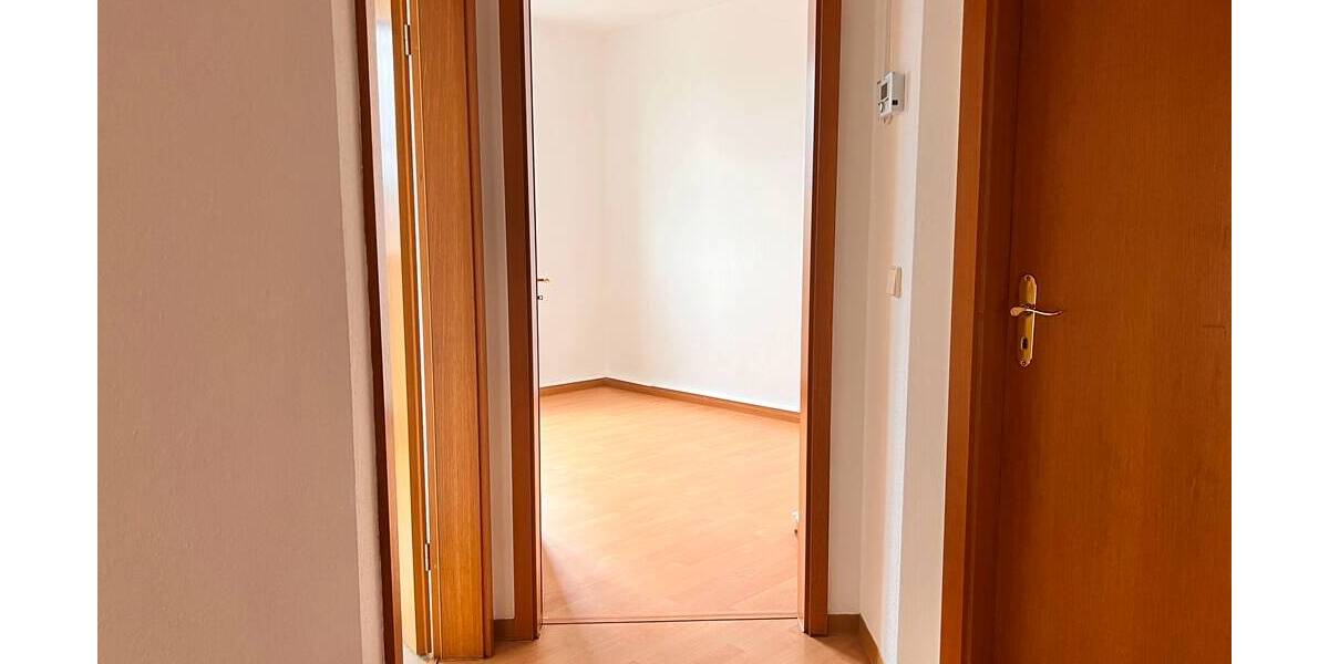 Etagenwohnung Plauen Stadtmitte - 2 Zimmer, 64 m&sup2;, 376&euro; | Angebot:26308234
