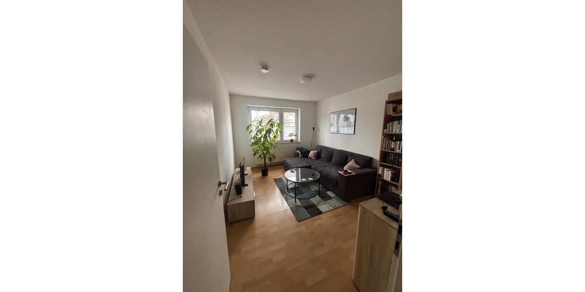 Helle 2-Zimmer Wohnung im 3. OG in Hannover-Ricklingen 2 zimmer