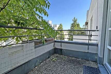 Wohnung zum Mieten in Karlsruhe 1.080 € 85 m²